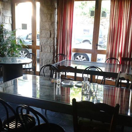 Hostal "Los Chanos El Ruso" Galende المظهر الخارجي الصورة