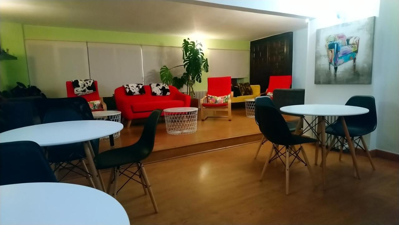 Hostal "Los Chanos El Ruso" Galende المظهر الخارجي الصورة
