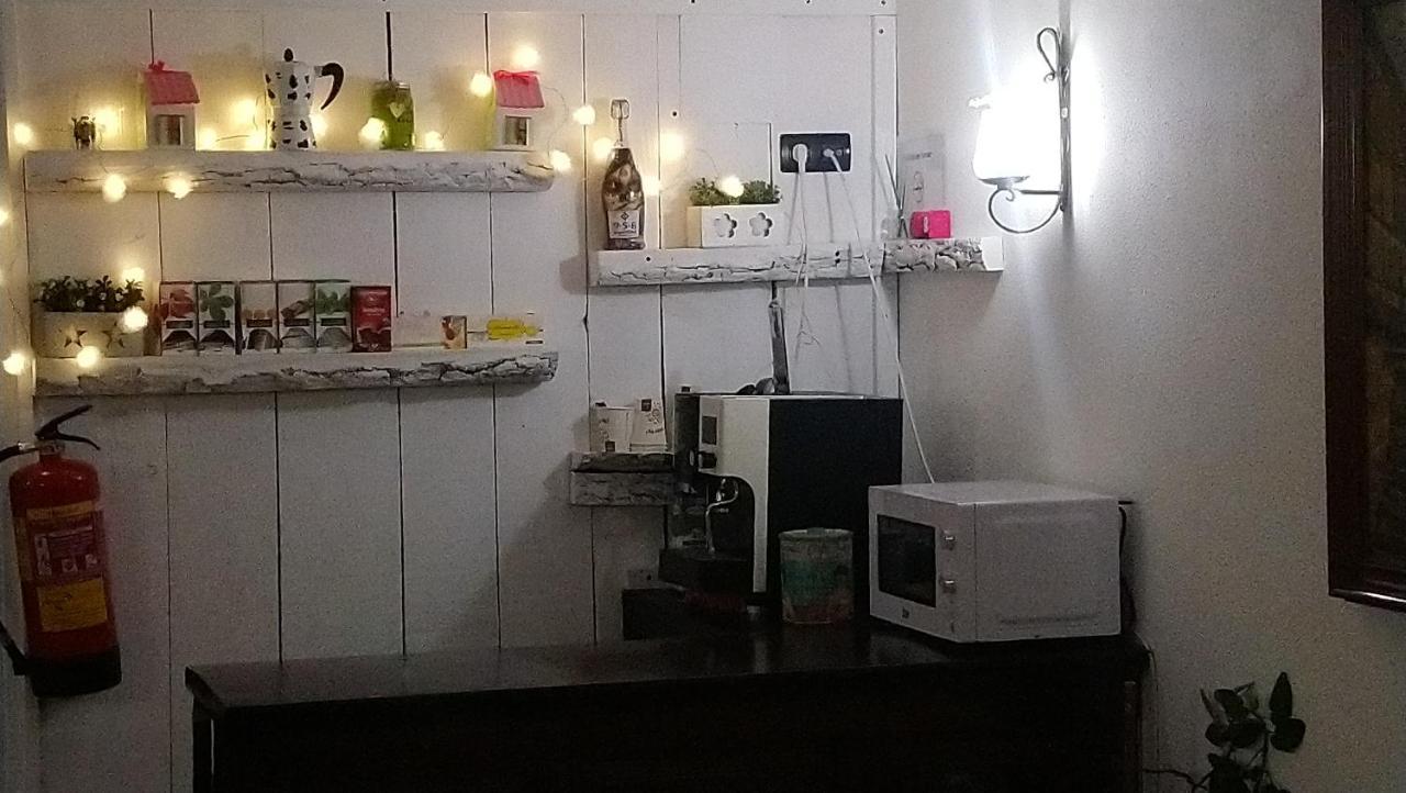 Hostal "Los Chanos El Ruso" Galende المظهر الخارجي الصورة