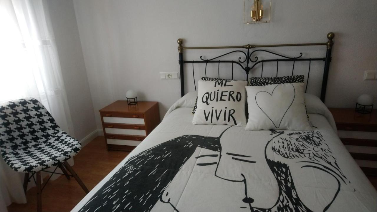 Hostal "Los Chanos El Ruso" Galende المظهر الخارجي الصورة